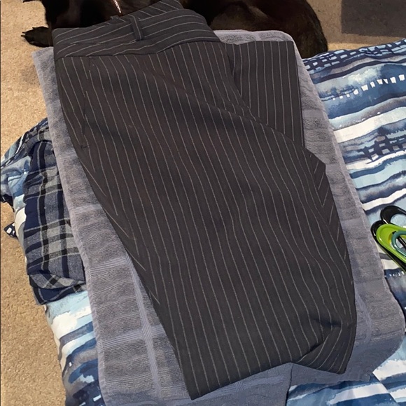 Dress pants 👖 - Picture 1 of 4
